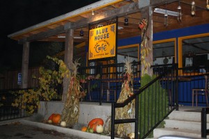 Blue House Cafe in Vernonia, OR
