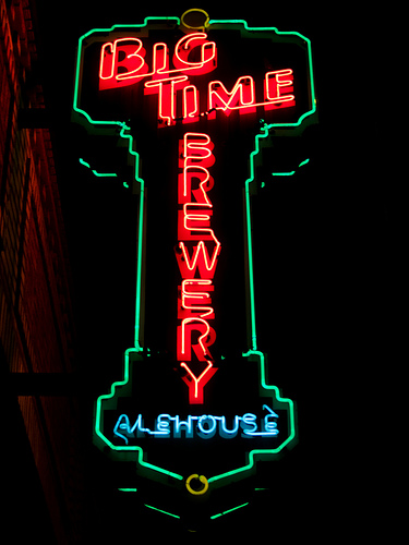 Big Time Brewery (photo by: http://www.flickr.com/photos/gapey)