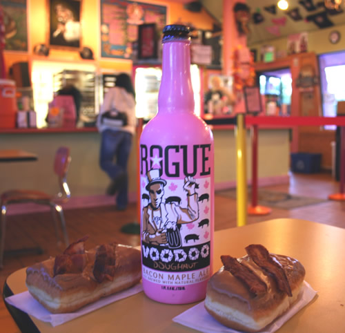 Rogue-Bacon-Maple-Ale-at-Voodoo-Doughnut-Too.jpg