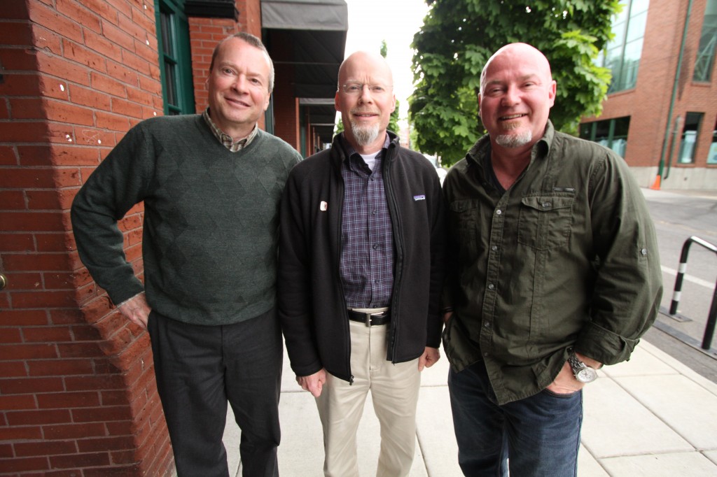 The Beer Traveler, Charlie Herrin (right) with the Widmer Bros, Kurt (left) and Rob (center)