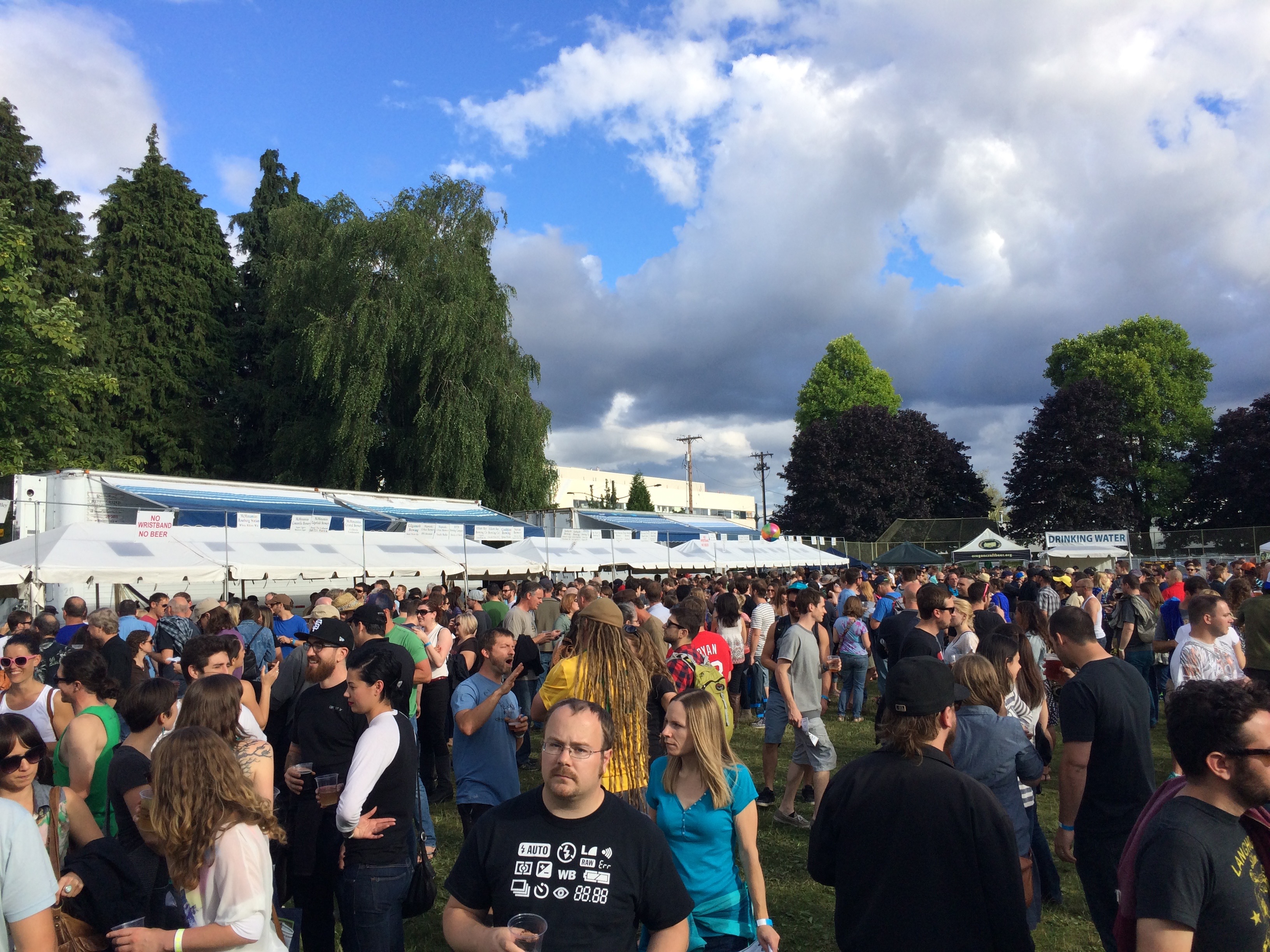 Organic Beer Fest Crowd at Overlook Park.