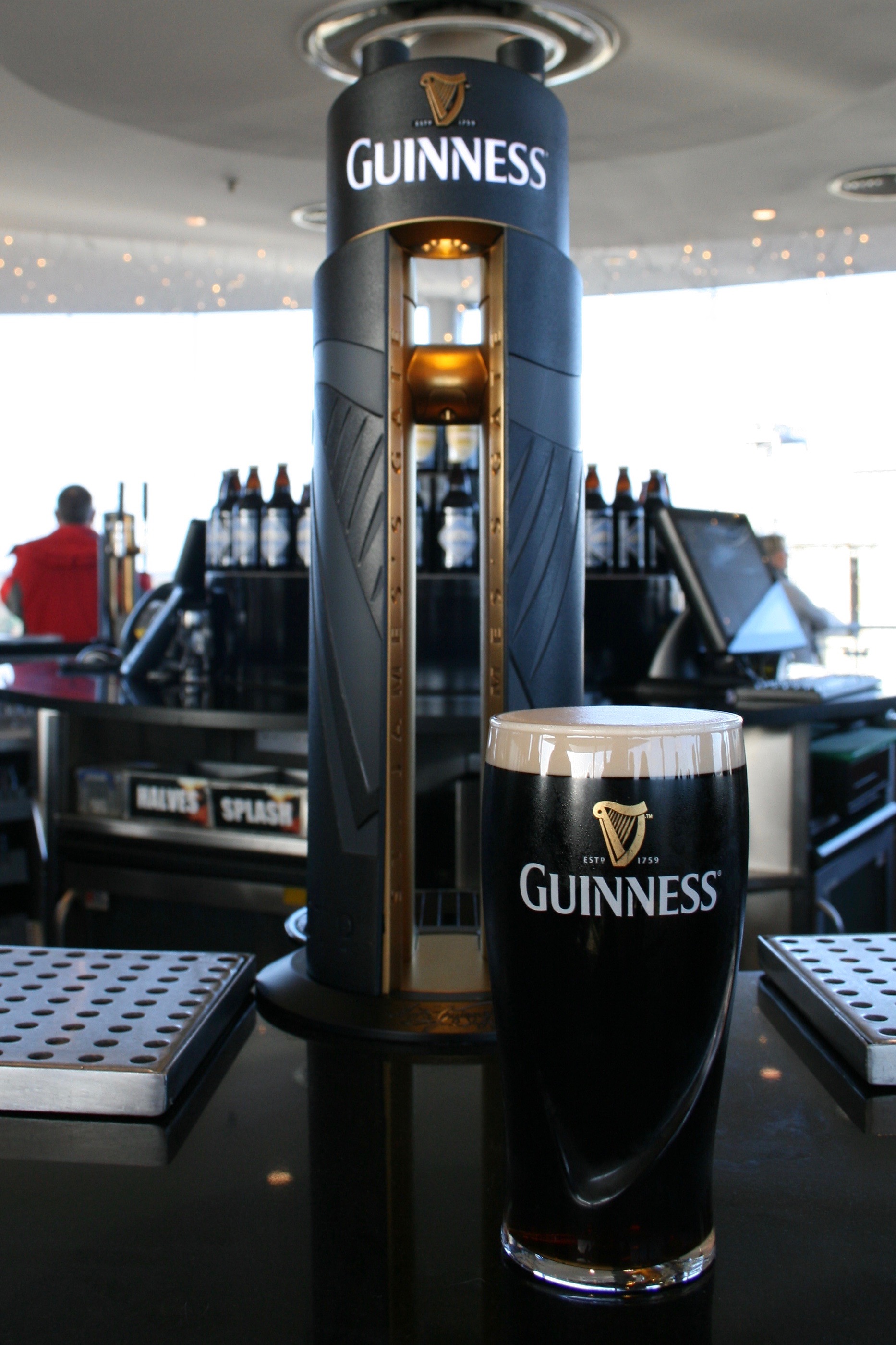 A beautifully poured Guinness at the Gravity Bar.