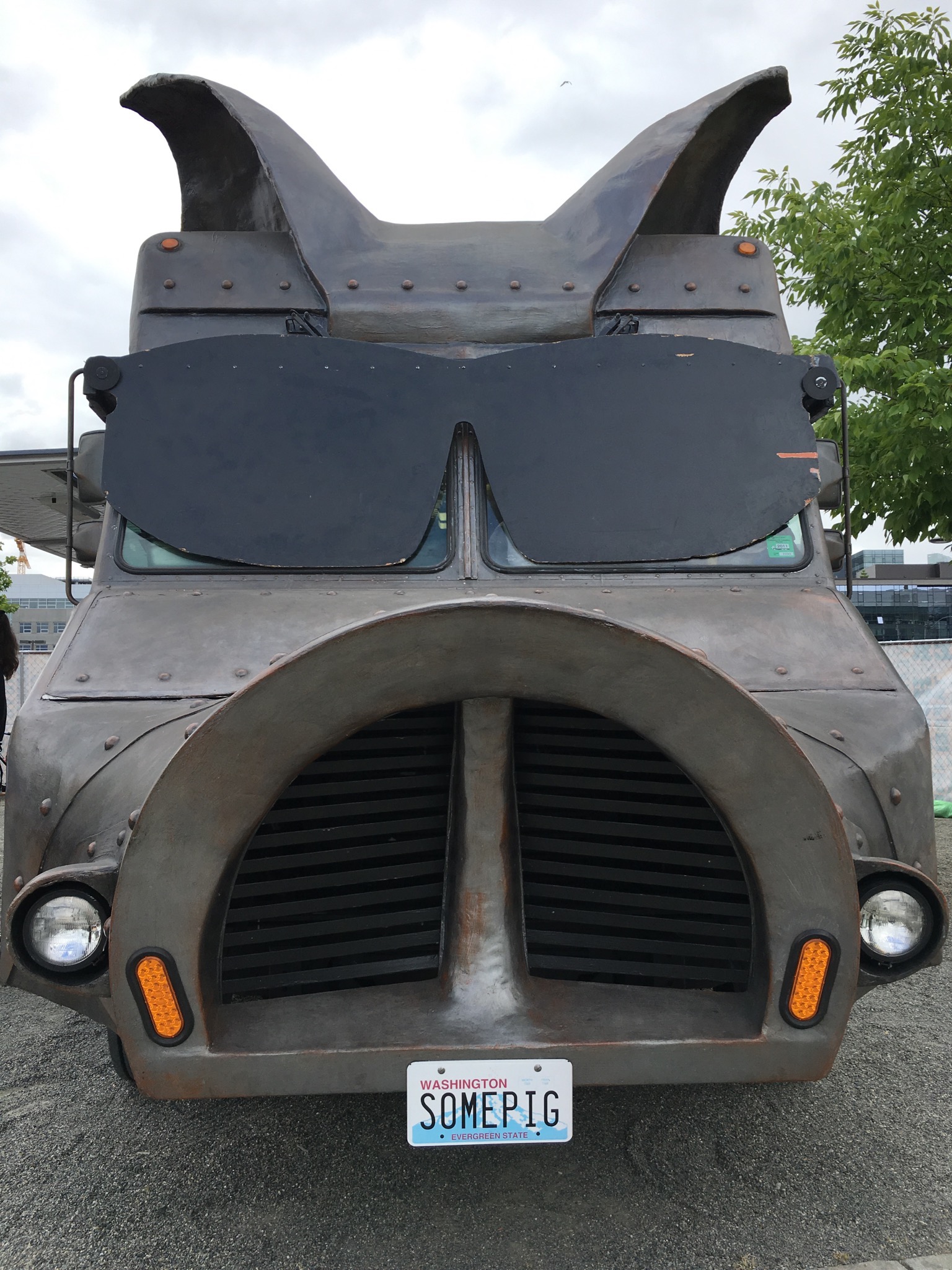 A head on view of Maximus:Minimus BBQ Truck that has morphed into a giant pig at Sierra Nevada Beer Camp Across America Festival in Seattle. (photo by Cat Stelzer)