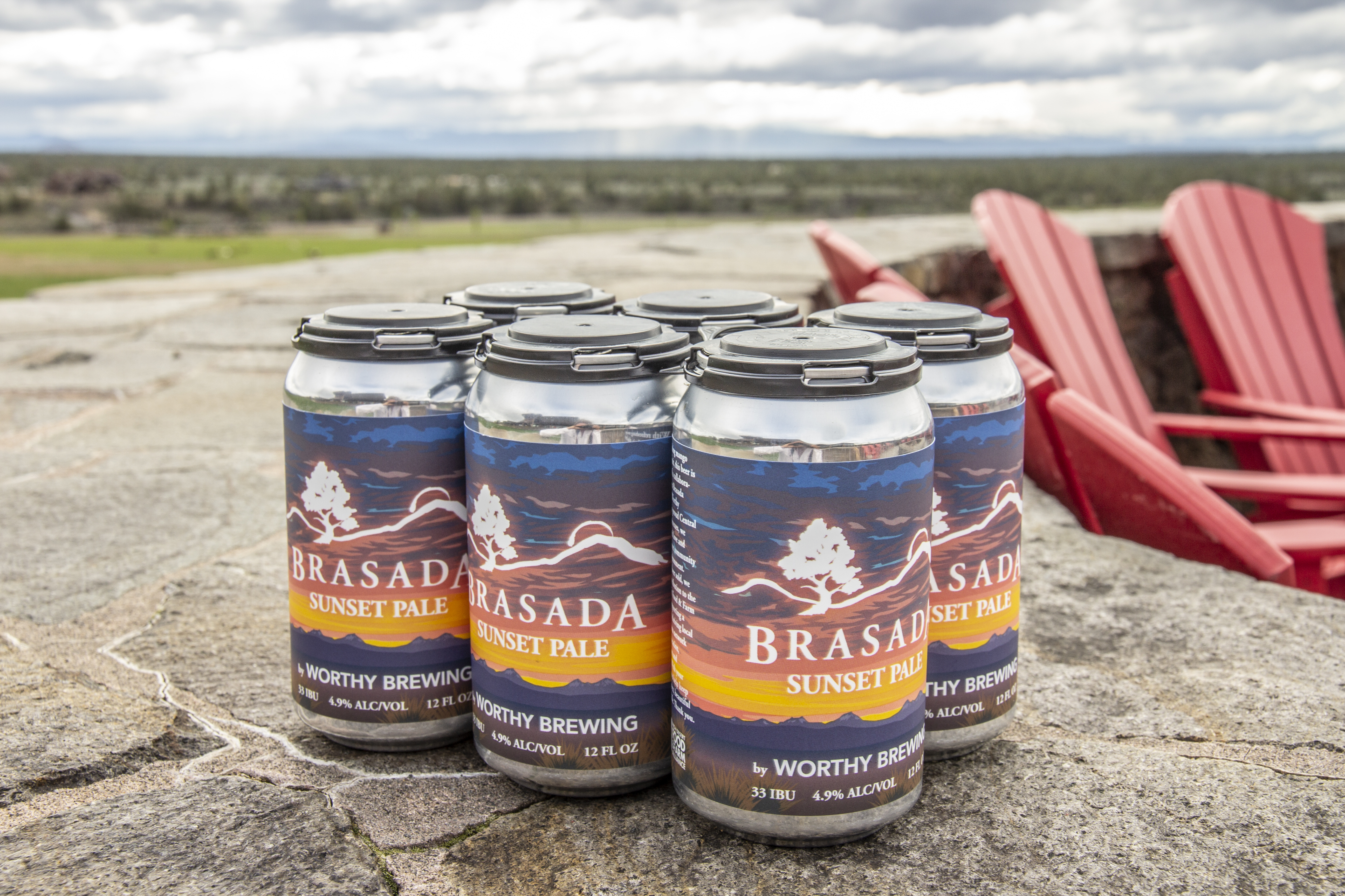 image of the 6-pack of Brasada Sunset Pale Ale courtesy of Worthy Brewing
