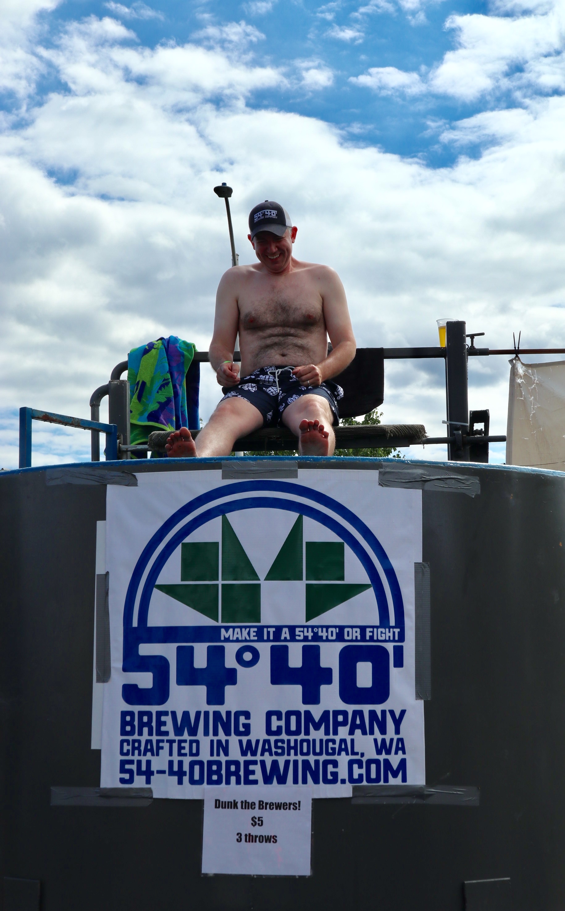 Bolt Minister, owner and brewmaster at 54°40' Brewing Co. in the Brewers Dunk Tank.
