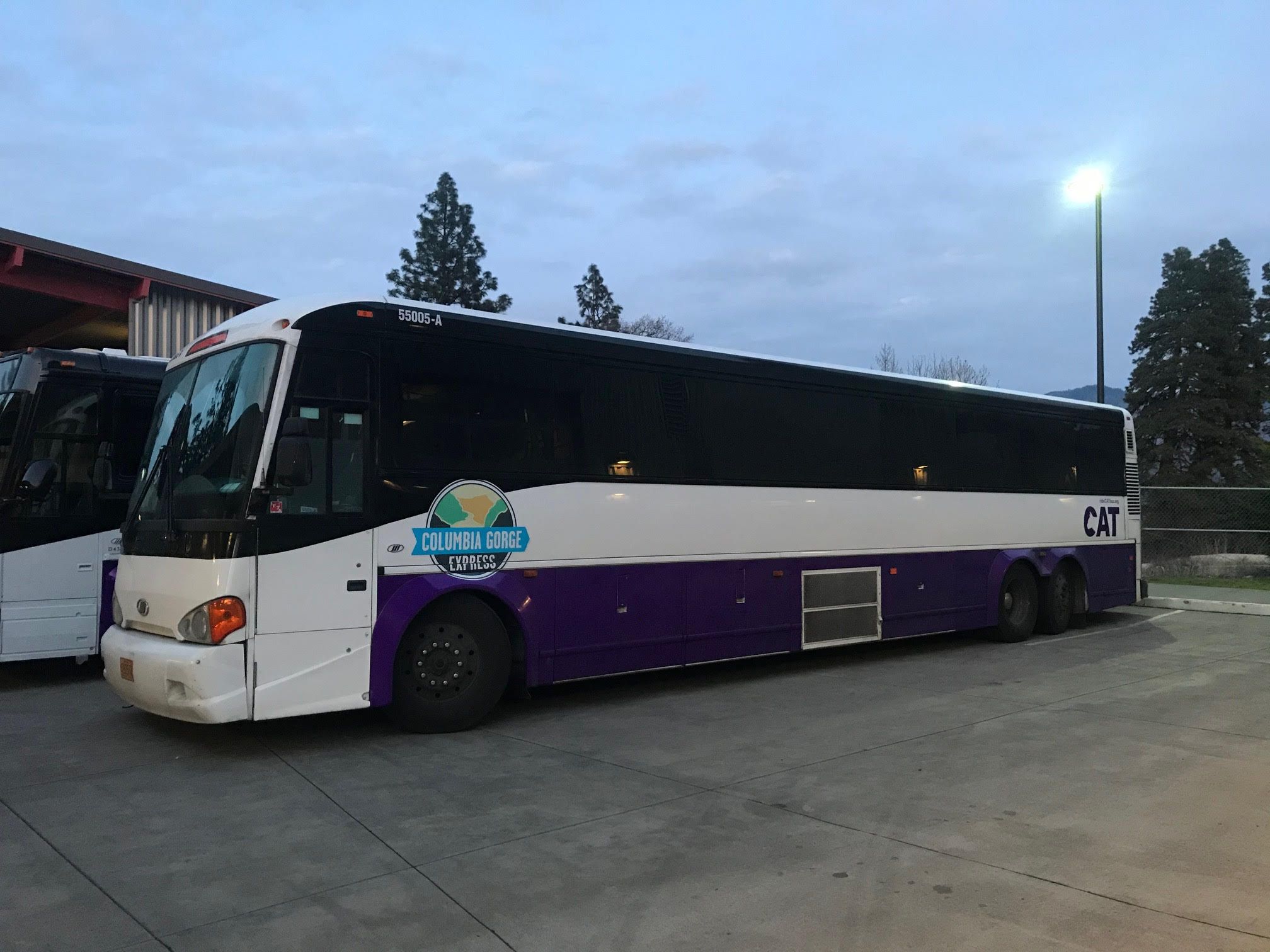 image of the Columbia Gorge Express bus courtesy of the Columbia Area Transit - CAT