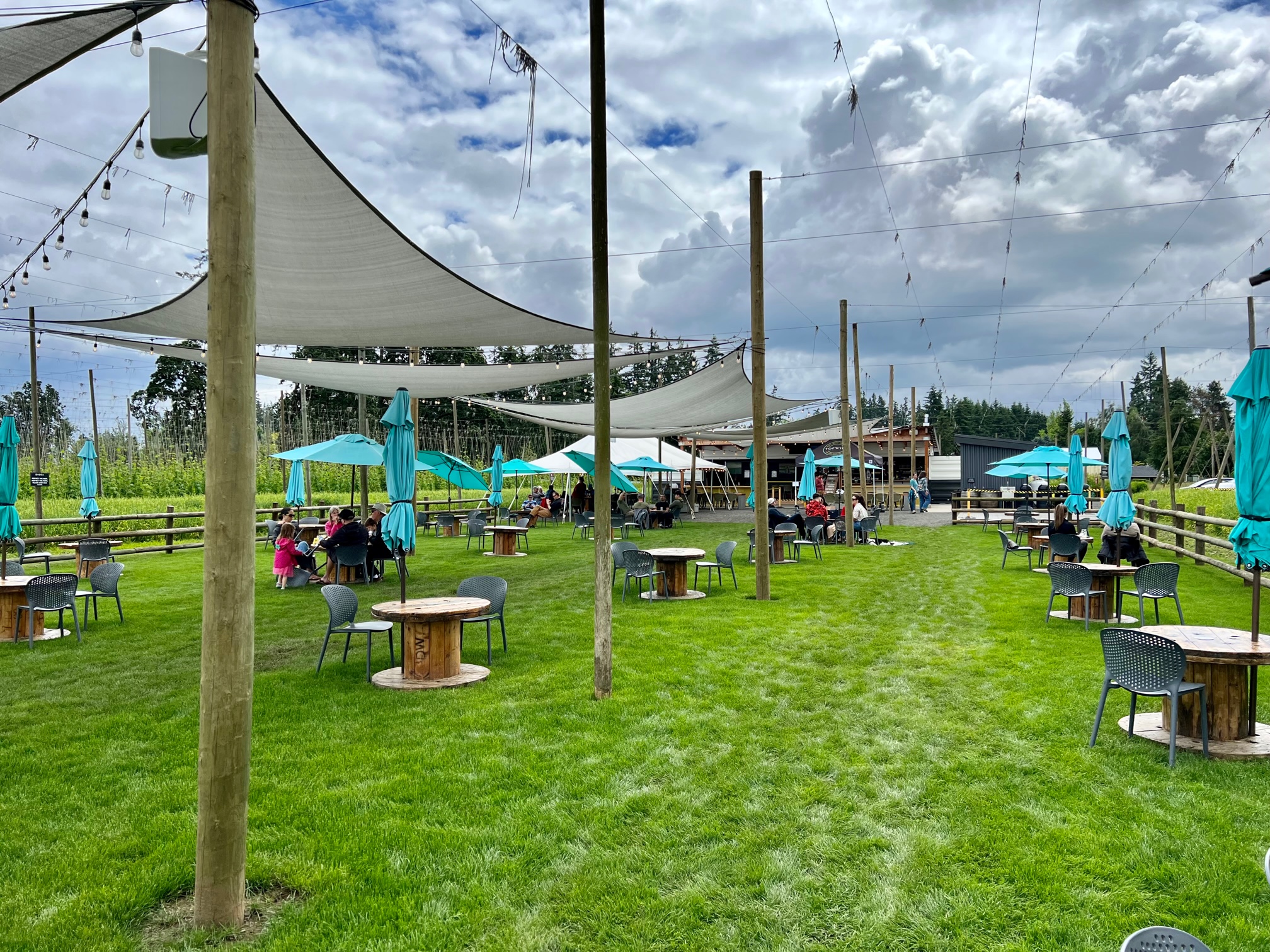 TopWire Hop Project offers a family friendly beer garden in Woodburn, Oregon.