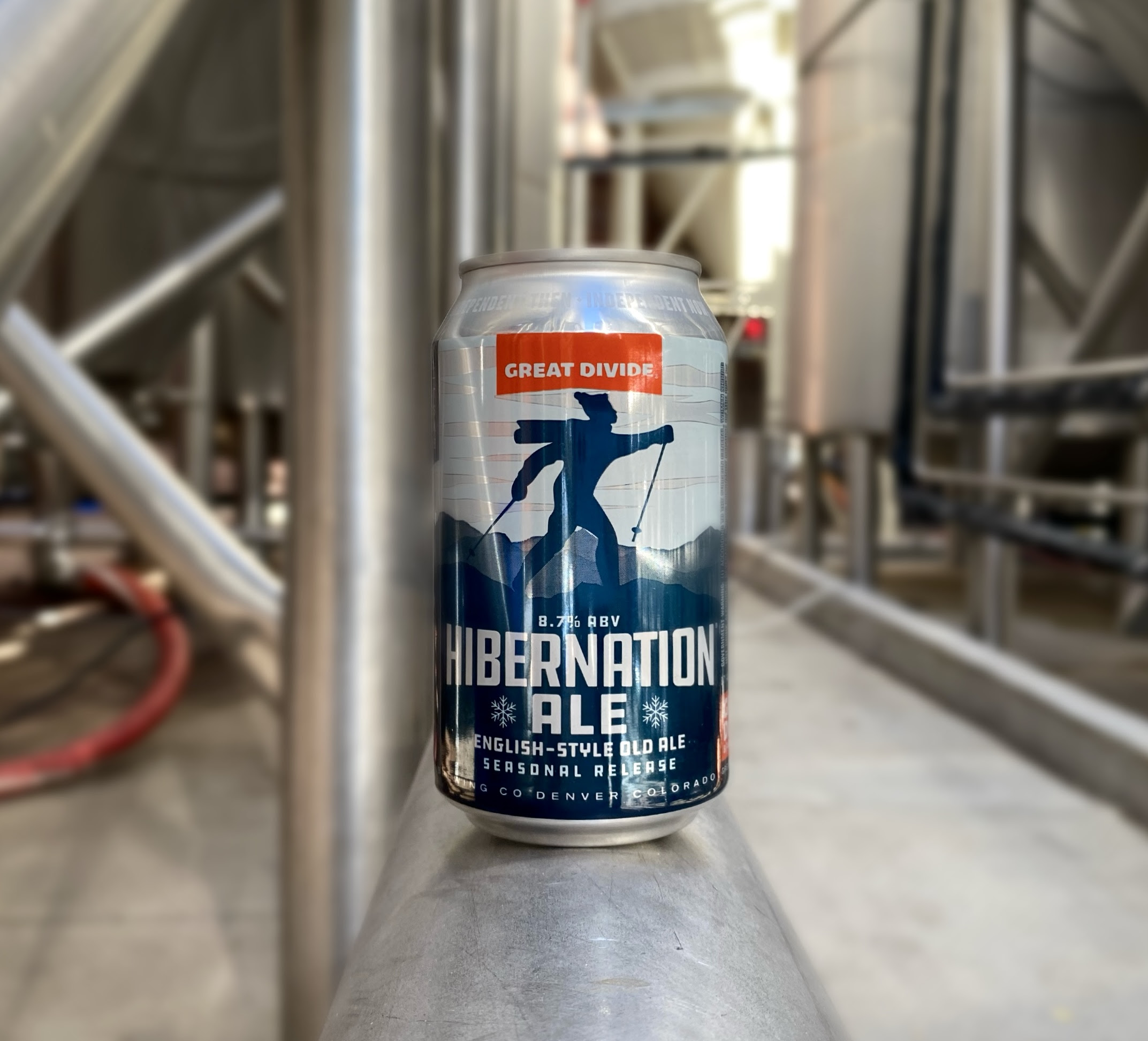 https://brewpublic.com/wp-content/uploads/2022/11/image-of-Hibernation-Ale-courtesy-of-Great-Divide-Brewing.jpg