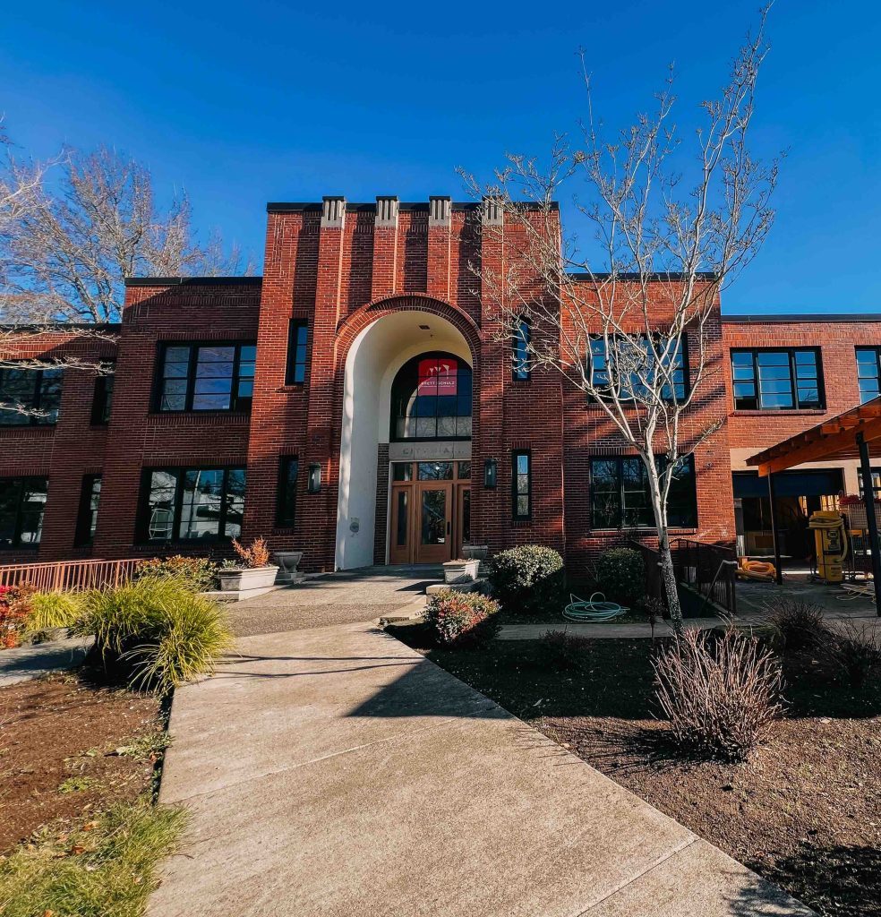 image of the pFriem Milwaukie Tasting Room courtesy of pFriem Family Brewers