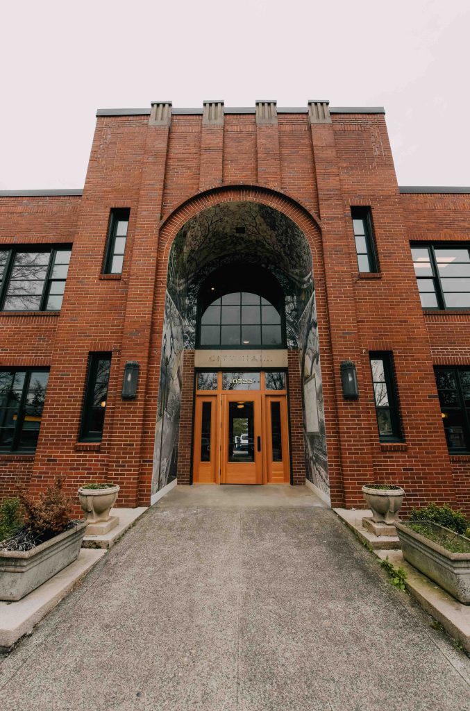 image of the pFriem Milwaukie Tasting Room courtesy of pFriem Family Brewers